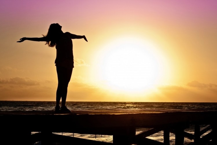 woman-girl-freedom-happy-sun-silhouette-sunrise