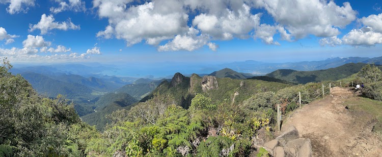 Cunha Pedra da Macela vista de Paraty e Angra