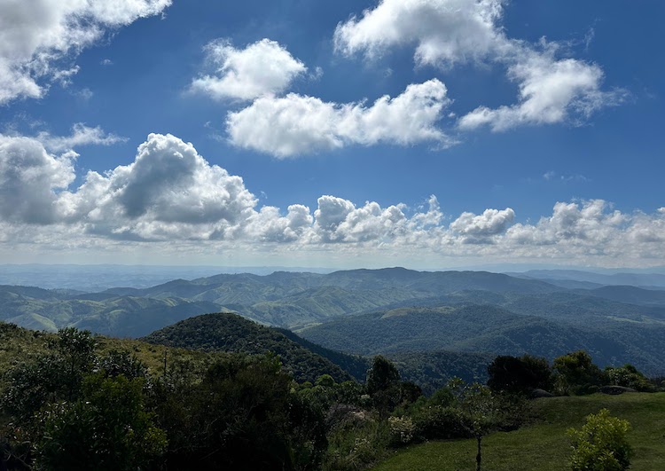 Cunha vista da Pedra da Macela