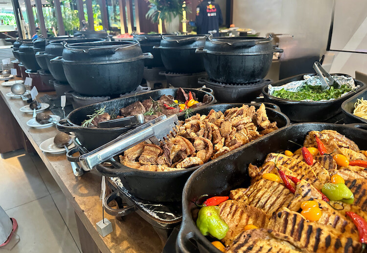 Feijoada no Yvá Gastronomia