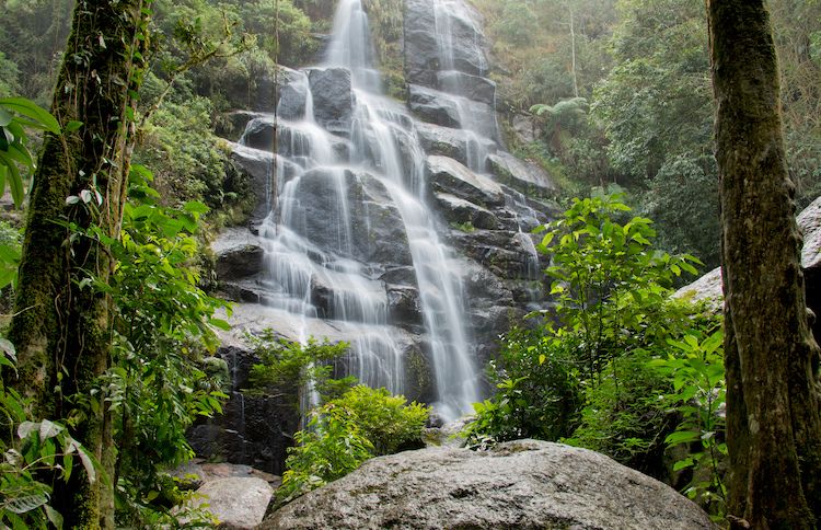 Cachoeira Vestido Véu de Noiva Parque do Itatiaia Cachoeira Vestido Véu de Noiva Parque do Itatiaia
